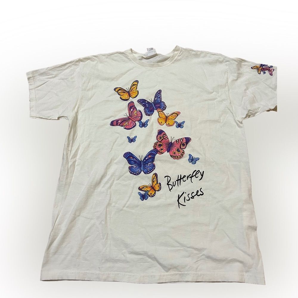Vintage Butterfly Kisses T-shirt